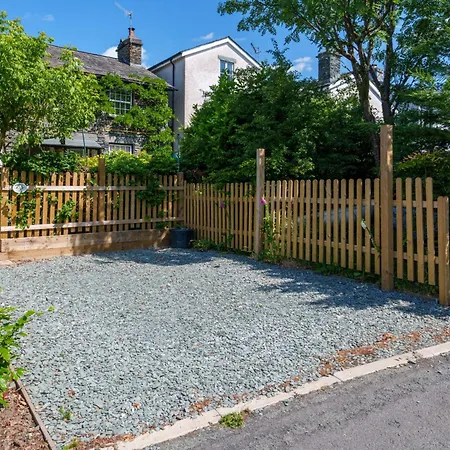 Prázdninový dům Red Robin - With Parking For One Car