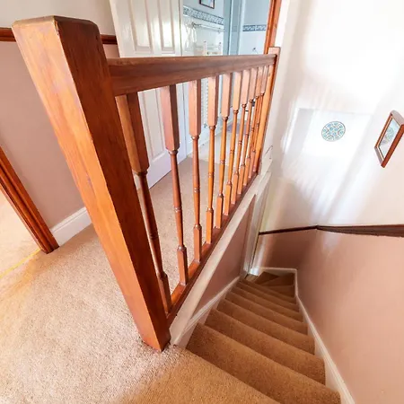 Prázdninový dům Red Robin - With Parking For One Car *